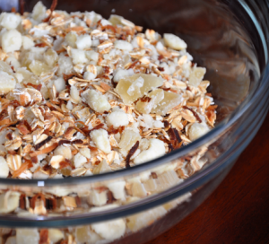 pineapple-macadamia-nut-granola