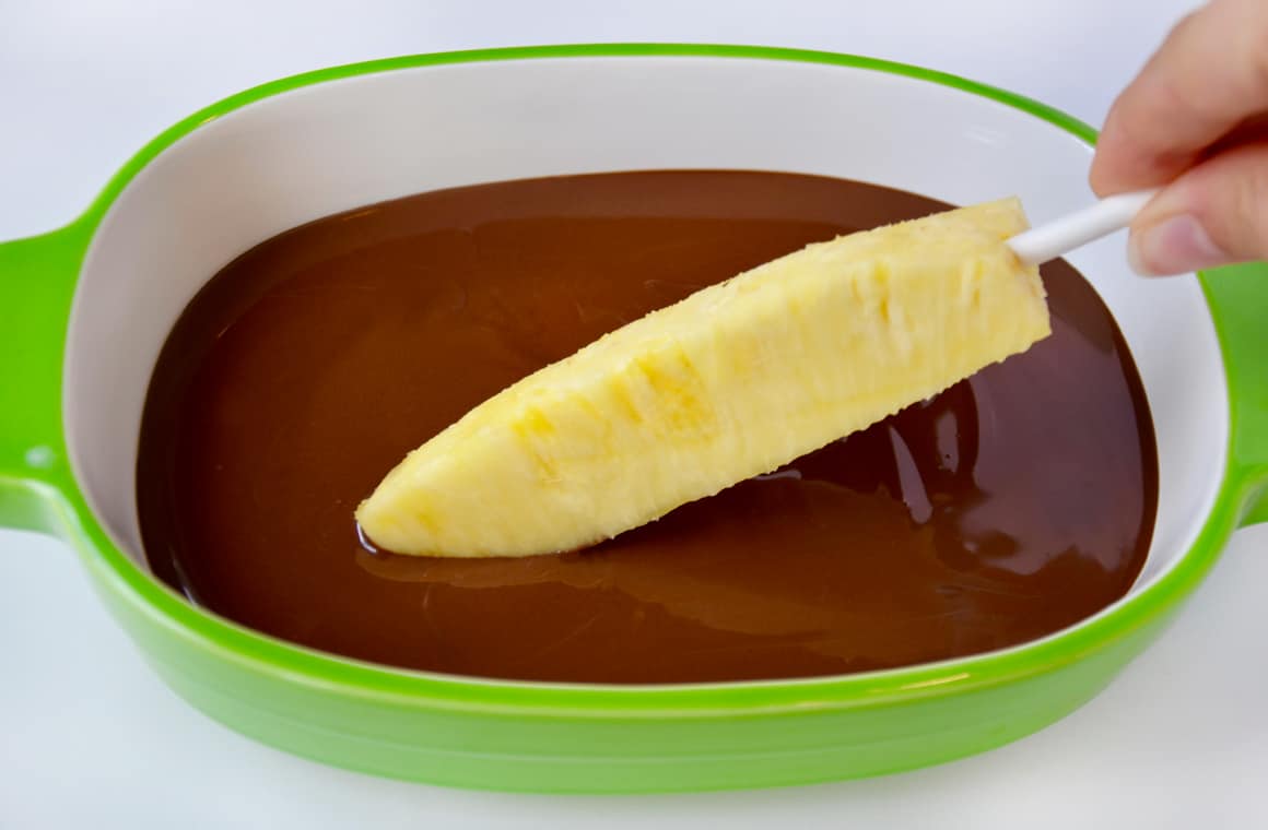 chocolate dip pineapple